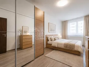 Pronájem bytu 2+kk, Praha - Stodůlky, Svitákova, 67 m2