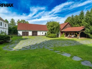 Prodej rodinného domu, Dubá - Zakšín, 380 m2