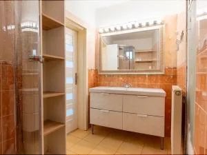 Pronájem kanceláře, Praha - Nové Město, Štěpánská, 74 m2
