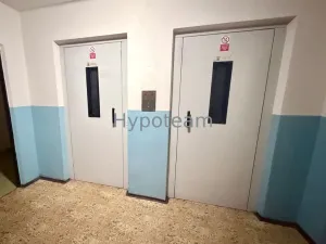Prodej bytu 1+1, Ústí nad Labem - Neštěmice, Sibiřská, 42 m2