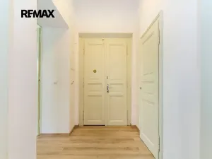 Pronájem bytu 2+kk, Praha - Vinohrady, Dykova, 50 m2