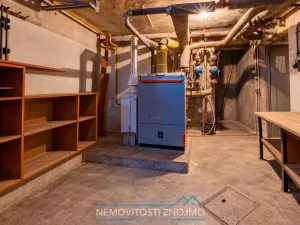Prodej obchodního prostoru, Březí, Dunajovická, 630 m2