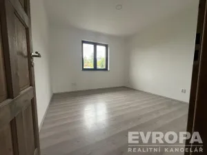 Prodej rodinného domu, Neveklov - Nebřich, 378 m2