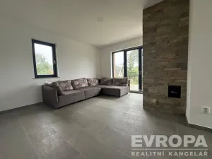 Prodej rodinného domu, Neveklov - Nebřich, 378 m2