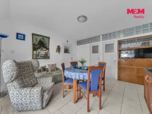 Prodej rodinného domu, Úsobí, 678 m2