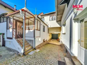 Prodej rodinného domu, Úsobí, 678 m2