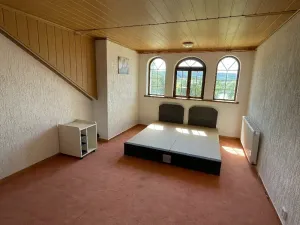 Pronájem vícegeneračního domu, Kynšperk nad Ohří, 600 m2
