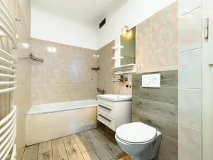 Prodej bytu 2+1, Valašské Meziříčí, U Apolla, 53 m2