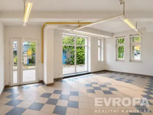 Prodej rodinného domu, Nová Paka, Kafkova, 210 m2