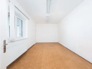 Pronájem skladu, Dolní Roveň - Horní Roveň, 3580 m2