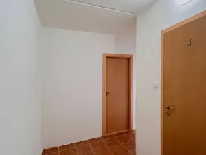 Pronájem bytu 2+kk, Most, Kpt. Jaroše, 41 m2