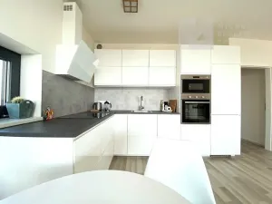 Pronájem bytu 2+kk, Brno, Kumpoštova, 55 m2