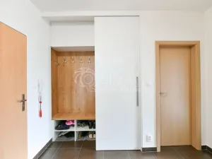 Prodej bytu 2+kk, Praha - Zličín, Lanžhotská, 61 m2