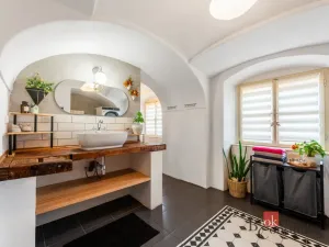 Prodej bytu 4+kk, Letovice, Zámek, 183 m2