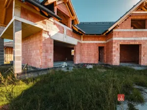 Prodej rodinného domu, Litohlavy, 212 m2