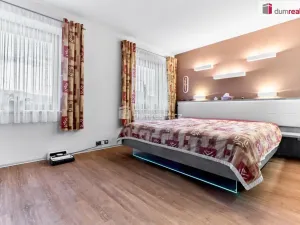 Prodej rodinného domu, Děčín - Děčín XXXIII-Nebočady, Vítězství, 296 m2