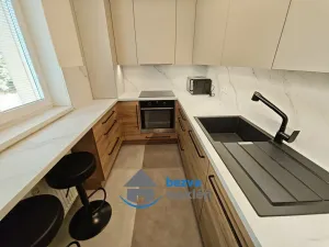 Pronájem bytu 3+1, Chrudim, U Stadionu, 78 m2