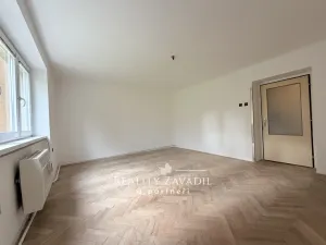 Prodej bytu 2+1, Benešov, Na Spořilově, 59 m2