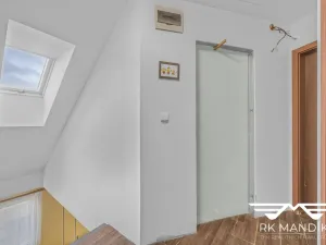 Prodej rodinného domu, Nová Ves, 212 m2