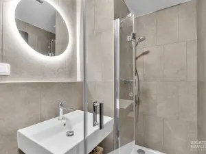 Pronájem bytu 1+kk, Hradec Králové, Na Střezině, 26 m2