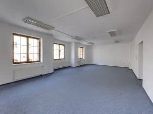 Pronájem kanceláře, Plzeň - Jižní Předměstí, Kollárova, 55 m2