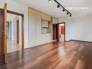 Prodej rodinného domu, Praha - Velká Chuchle, U bažantnice, 674 m2