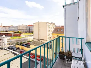 Pronájem bytu 2+kk, Praha - Libeň, Zenklova, 49 m2