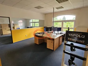 Pronájem kanceláře, Zašová, 200 m2