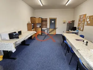 Pronájem kanceláře, Zašová, 200 m2