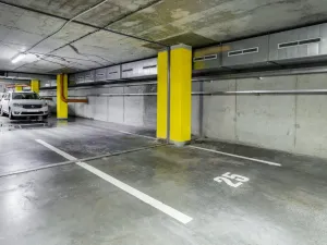 Pronájem bytu 2+kk, Praha - Vysočany, Na Harfě, 57 m2