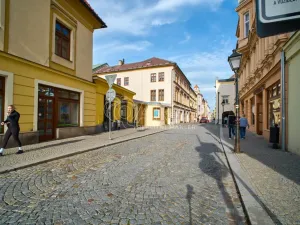 Pronájem obchodního prostoru, Nový Jičín, 28. října, 50 m2