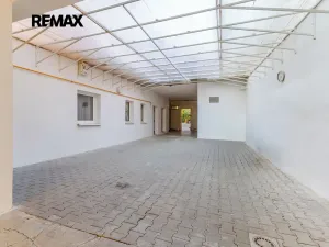 Prodej vícegeneračního domu, Velvary, 212 m2