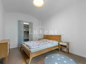 Prodej bytu 2+kk, Praha - Staré Město, Kaprova, 84 m2