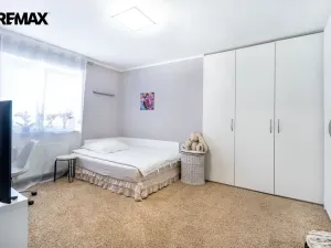Pronájem bytu 3+kk, Karlovy Vary, Dr. Davida Bechera, 82 m2