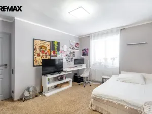Pronájem bytu 3+kk, Karlovy Vary, Dr. Davida Bechera, 82 m2