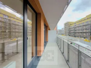 Pronájem bytu 2+kk, Praha - Vysočany, Gerstelova, 55 m2
