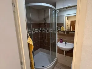 Pronájem bytu 2+kk, Praha - Holešovice, Komunardů, 55 m2