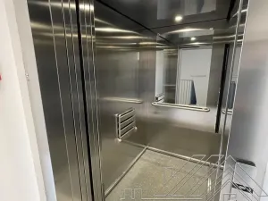 Pronájem bytu 1+kk, Praha - Vysočany, Poděbradská, 23 m2