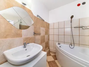 Prodej bytu 2+1, Plzeň, Pod Vrchem, 63 m2