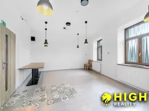 Prodej ubytování, Dobřany, Lipová, 820 m2