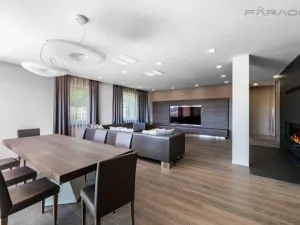 Pronájem bytu 5+kk, Praha - Radotín, Zderazská, 260 m2