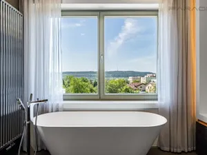 Pronájem bytu 5+kk, Praha - Radotín, Zderazská, 260 m2