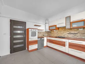 Prodej bytu 3+kk, Žacléř, Na Pilíři, 73 m2