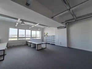 Pronájem kanceláře, Praha - Holešovice, Jankovcova, 313 m2