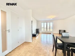 Pronájem bytu 2+1, Kladno, Tylova, 64 m2