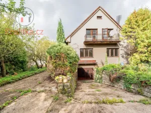 Prodej rodinného domu, Dvůr Králové nad Labem, R. A. Dvorského, 244 m2
