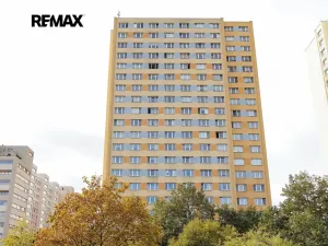 Prodej bytu 1+kk, Praha - Háje, Hlavatého, 27 m2