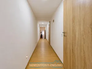 Prodej rodinného domu, Chvalovice, 220 m2