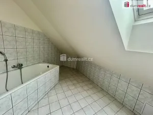 Pronájem bytu 2+kk, Kolín - Kolín V, Ovčárecká, 55 m2