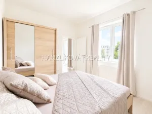 Pronájem bytu 2+kk, České Budějovice - České Budějovice 2, U Boru, 40 m2